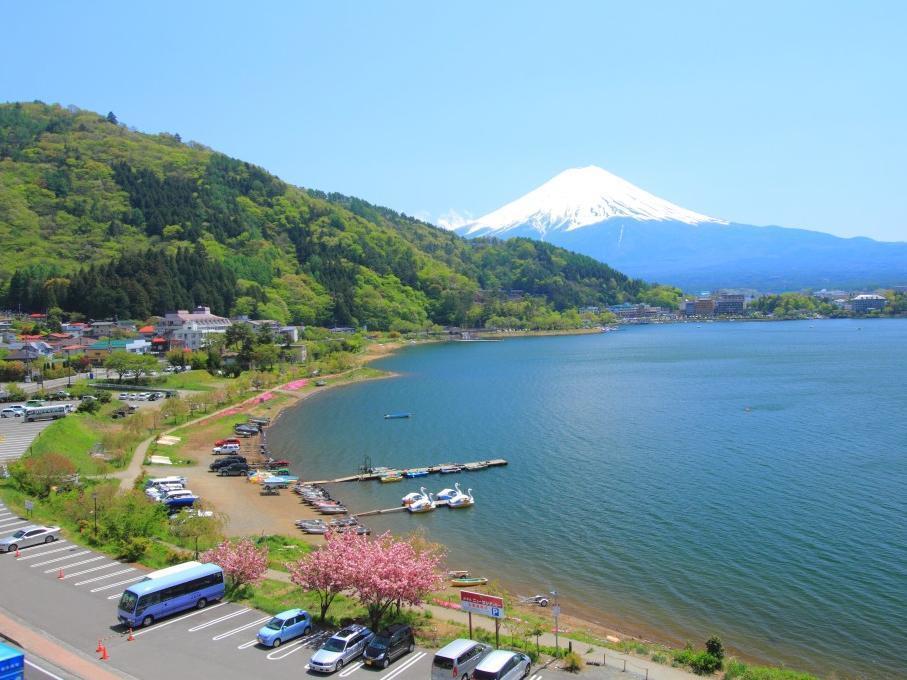 新世纪酒店 富士河口湖 外观 照片
